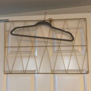 Wire Bulletin Board